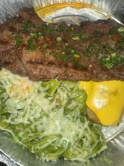 70. Tallarines Verdes Con Churrasco