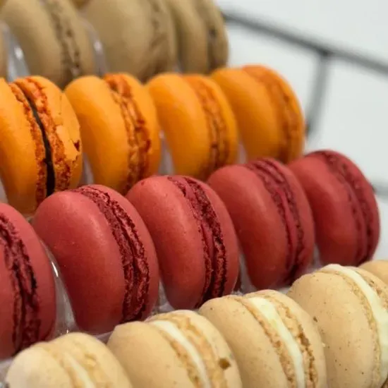Macarons (3pcs)