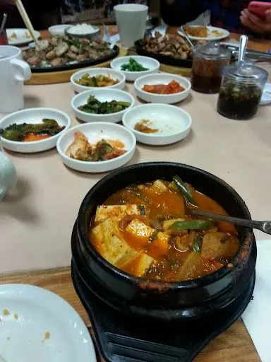 Kimchi Stew