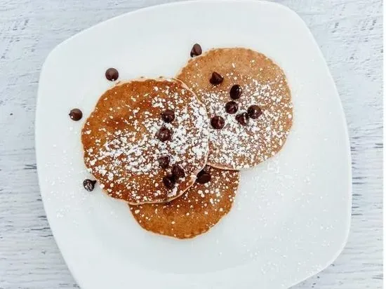 3 Mini-Me Cakes with Chocolate Chips