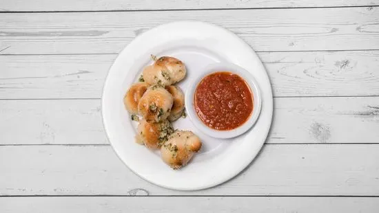 Garlic Knots (6)