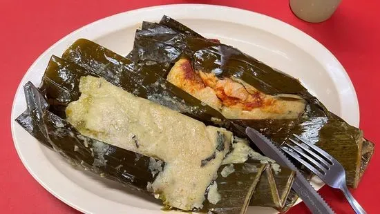 3 Tamales hoja de platano