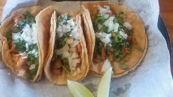 3 Chicken Tacos (Pollo)