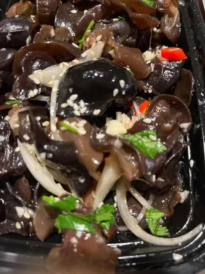 凉拌木耳  / Wood Ear Fungus Salad