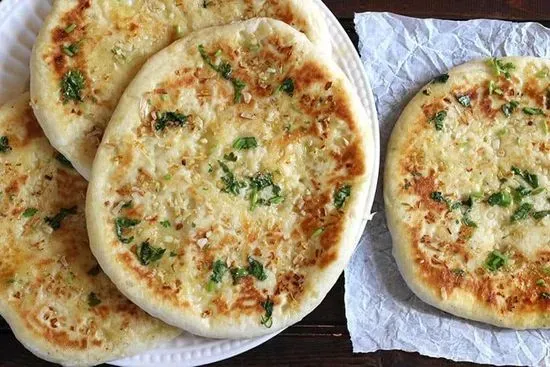 Cheese Garlic Naan