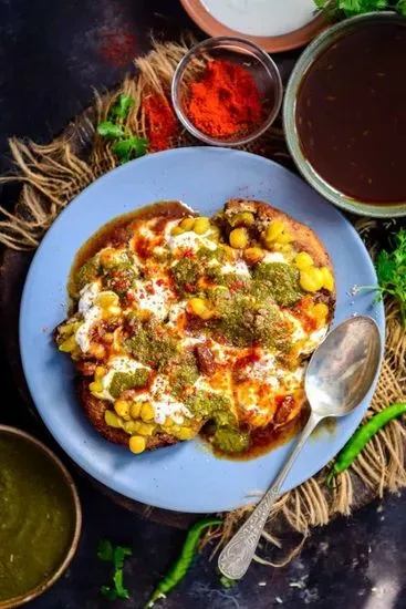 Aloo Tikki Chaat