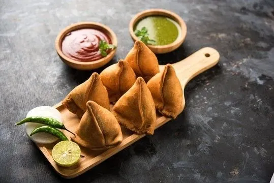 Mini Punjabi Samosa (4 pc)