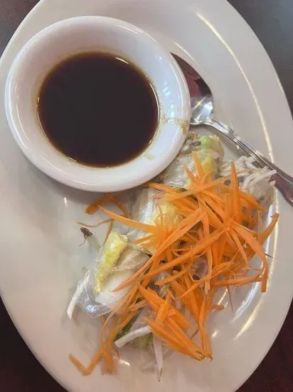 A2. Thai Spring Roll (1 Roll Cut Into 6 Pcs)