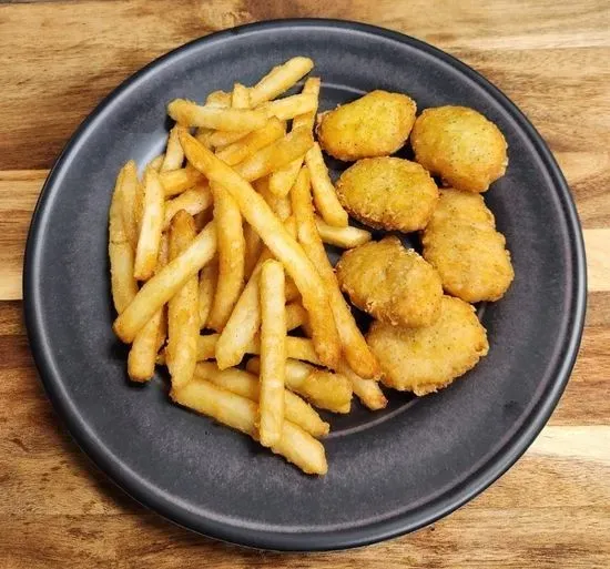 Kids Chicken Nuggets & Side