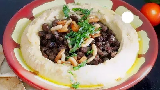 Hummus with Beef