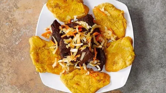 Plantains with Fried Goat