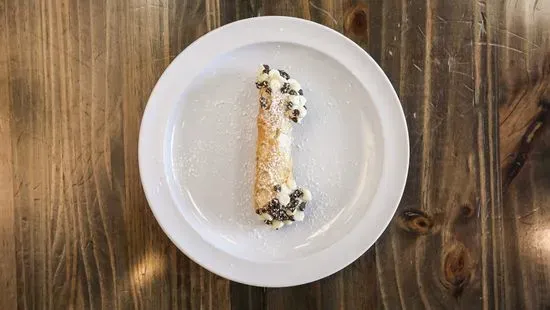 Chocolate Chip Cannoli