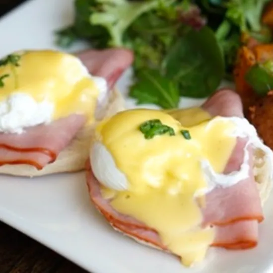 Eggs Benedict