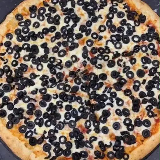 Black Olives Pizza