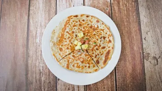 La Gringa Quesadilla