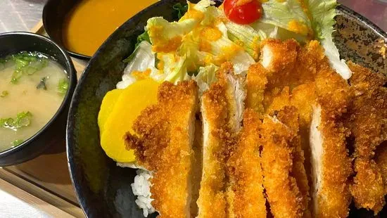 D10. Curry Katsu