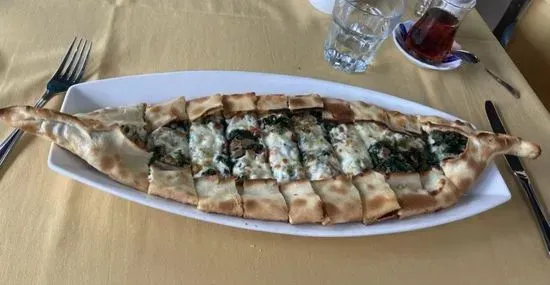 Cheese Pide