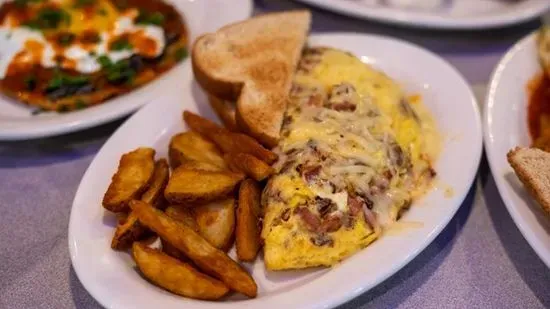 Hawg Have Mercy Omelet