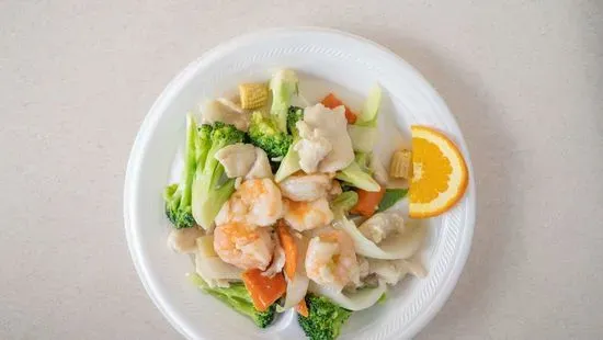 D3. Shrimp with Mixed Vegetable