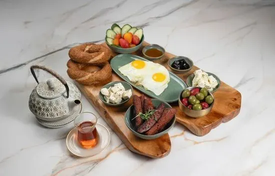 Baku Cafe Breakfast Platter (For 2)