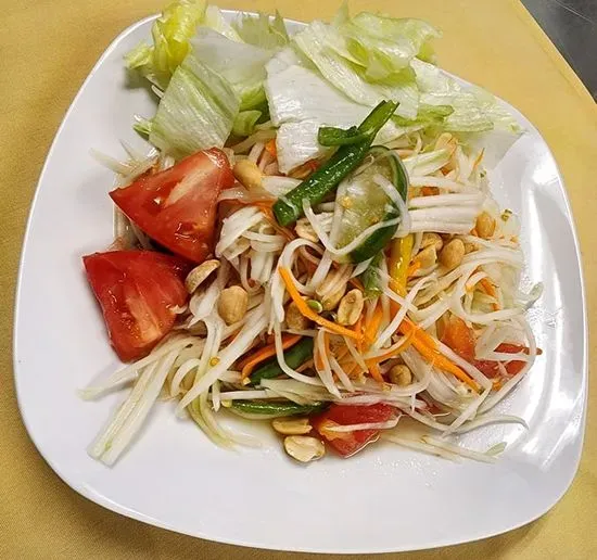 Y8. Papaya Salad / Som-Tum