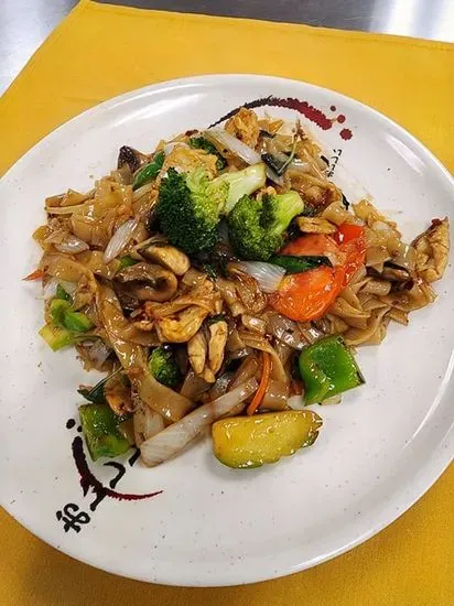 N3. Pad Kee Mow (Drunken Noodle)