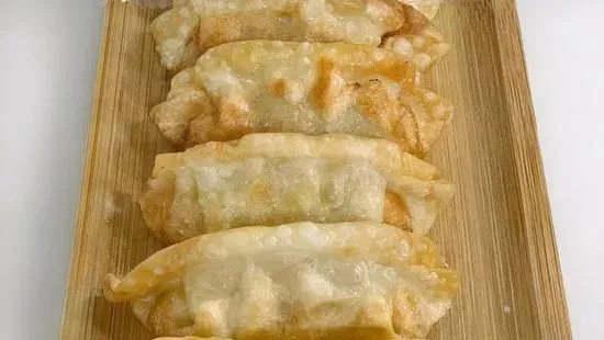 Gyoza Dumpling (6 Pieces)