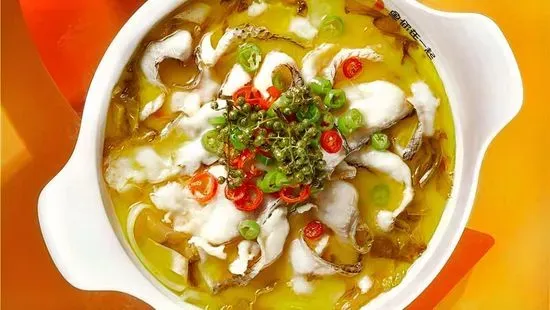 Green Sichuan Pepper Sauerkraut Fish Soup (large size with snakehead fish) / 青 花椒 酸菜鱼 黑鱼大份