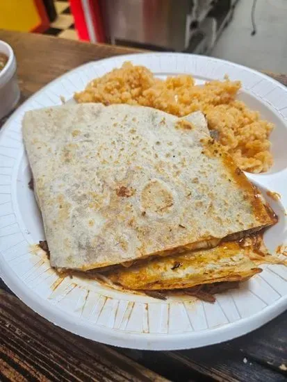 Barbacoa Quesadilla