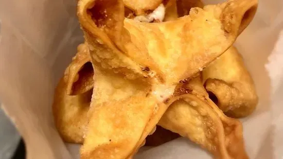 蟹角/ 4. Crab Rangoon