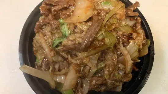 牛炒麵 / 30. Beef Chow Mein