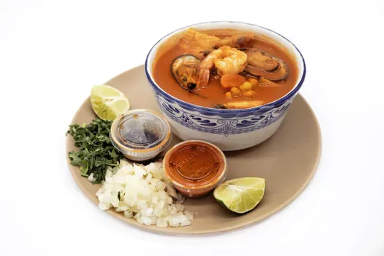 Seafood Soup (Caldo de Mariscos)