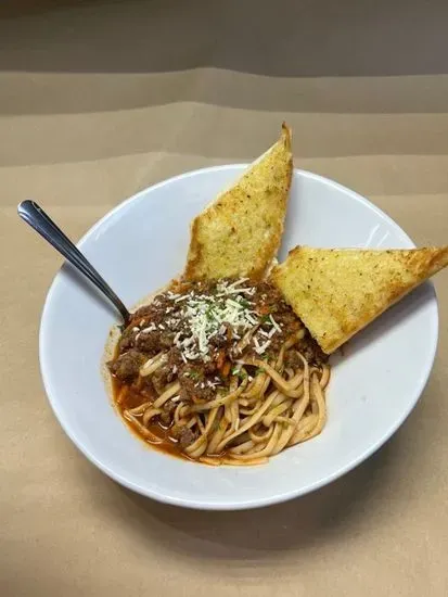 Linguini Bolognese