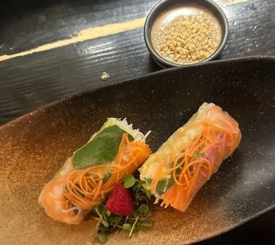 Summer vegetarian roll