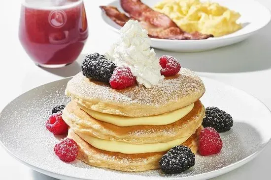 Lemon Mascarpone Pancakes  