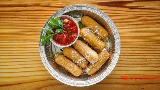 Mozzarella Sticks (6)