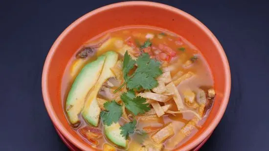 Tortilla chicken soup