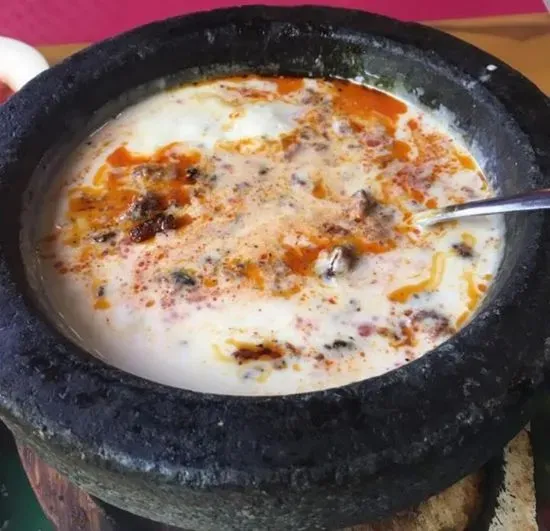 Large Queso Con Chorizo