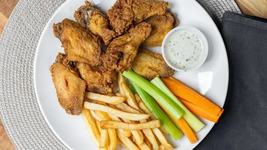 Alitas de Pollo (8 Unidades) / Wings (8 Units)