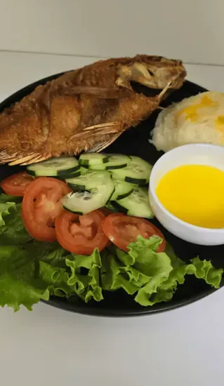 Pescado frito /fried fish 