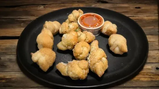 Garlic Knots