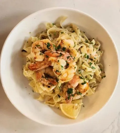 Fettucinne Shrimp Scampi