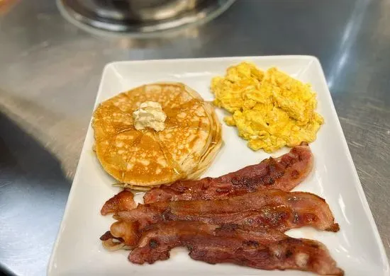 Breakfast plate