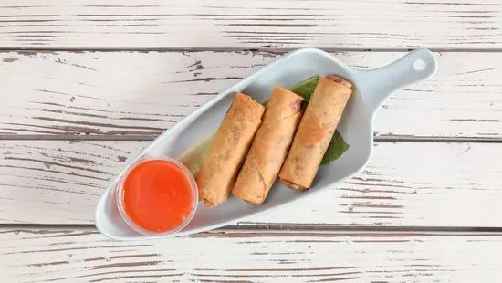 A1. Egg Rolls (4pcs)