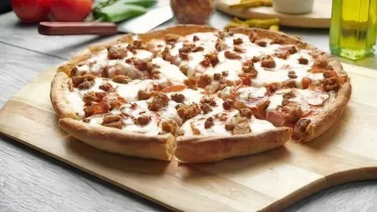 Deep Pan Halal All Meat Pizzatwist