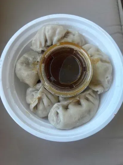 8. Steamed Vegetable Dumplings (6)