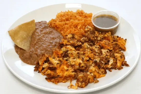 Huevos con Chorizo / Eggs with Chorizo