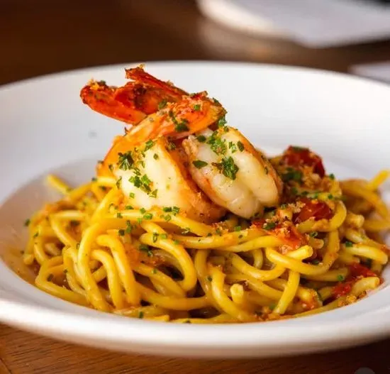 SHRIMP SCAMPI BUCATINI