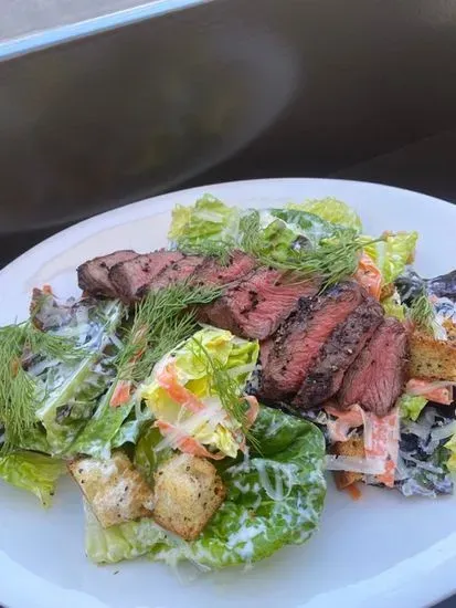 PRIME FLAT IRON STEAK SALAD