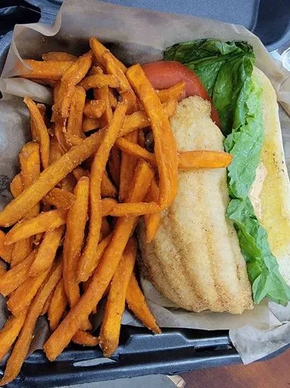  Catfish Po'boy (fried or grilled)